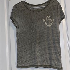 American Eagle favorite T